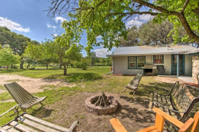 Betty Bs River House Less Than 1 Mi to Blanco State Park!